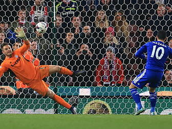 WATCH: A Hazard missed penalty...
